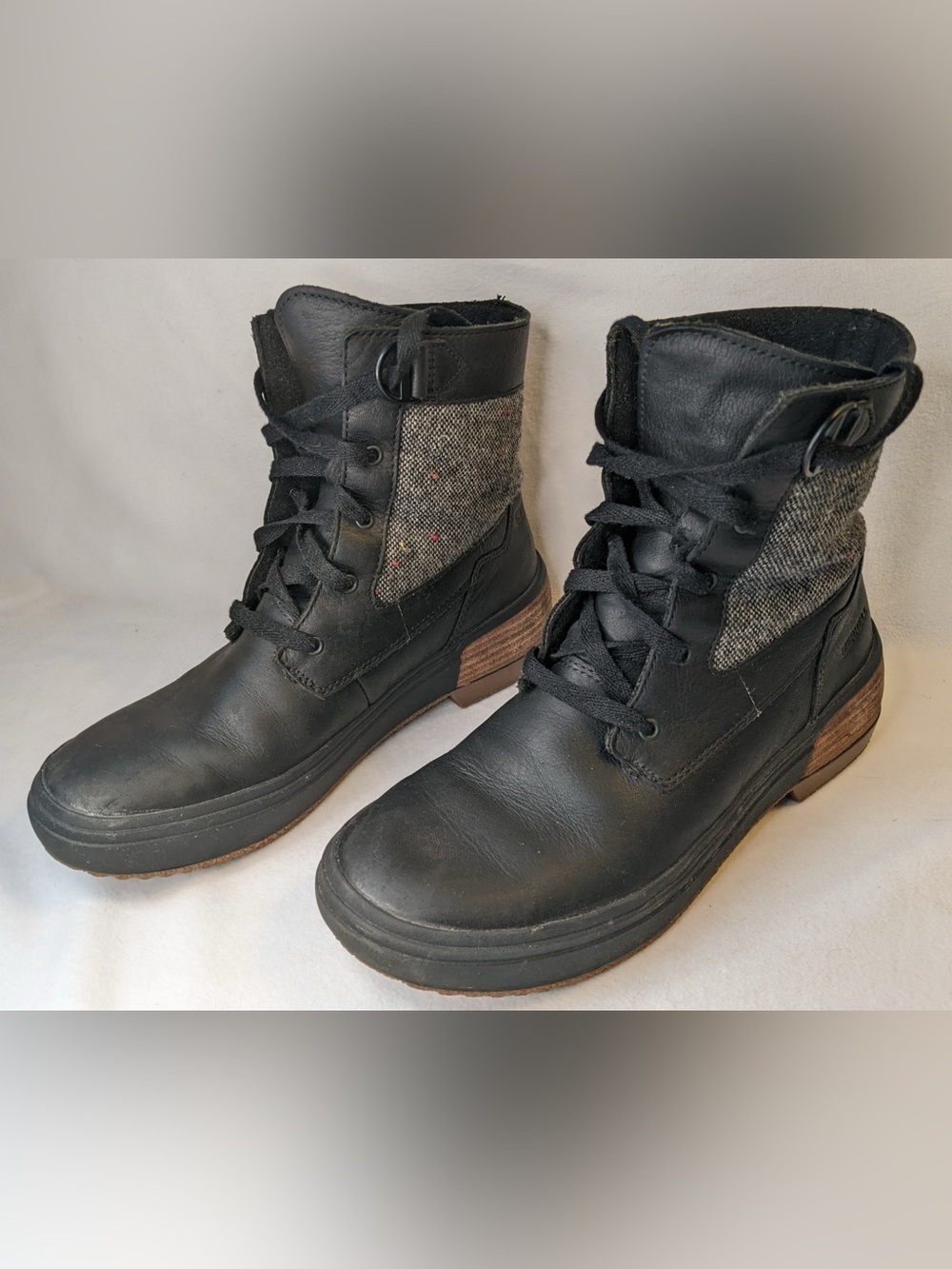 Merrell Black Haven Leather Lace-Up Ankle Boots with Tweed Panel - Size 7.5/38